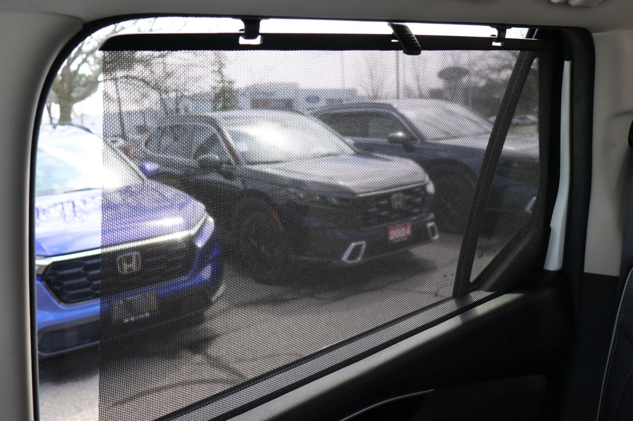 2025 Honda Pilot Touring 4dr All-Wheel Drive Photo