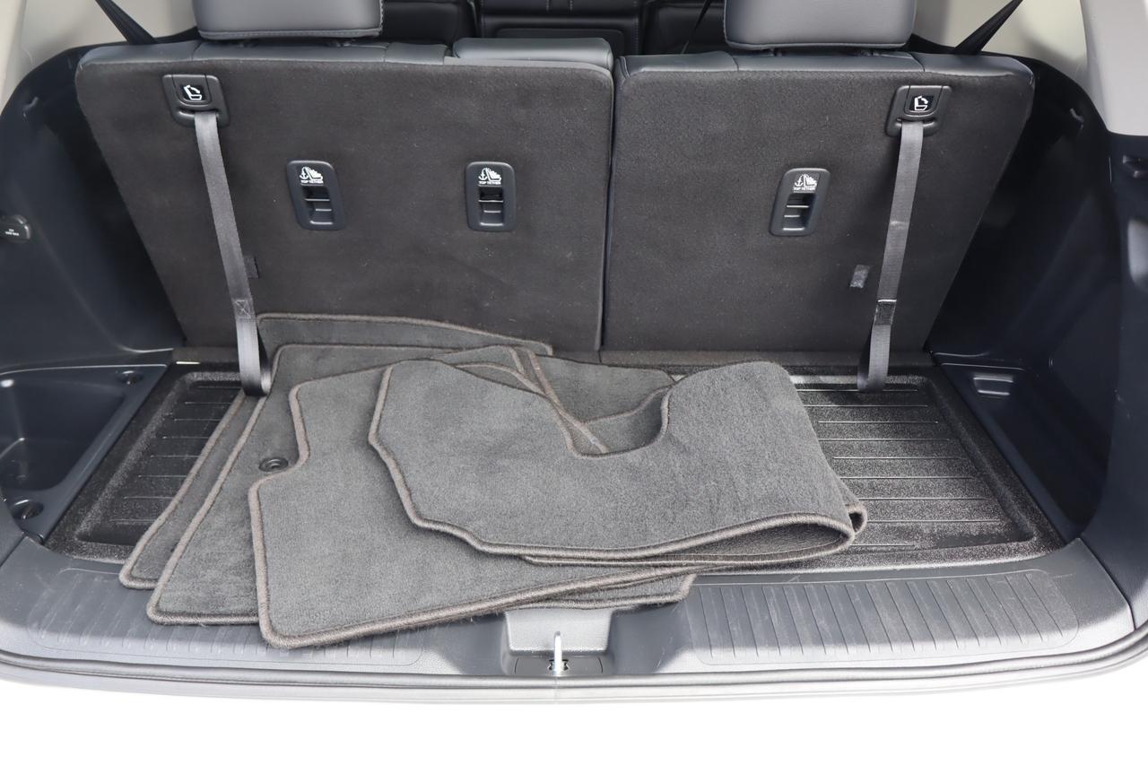 2025 Honda Pilot Touring 4dr All-Wheel Drive Photo