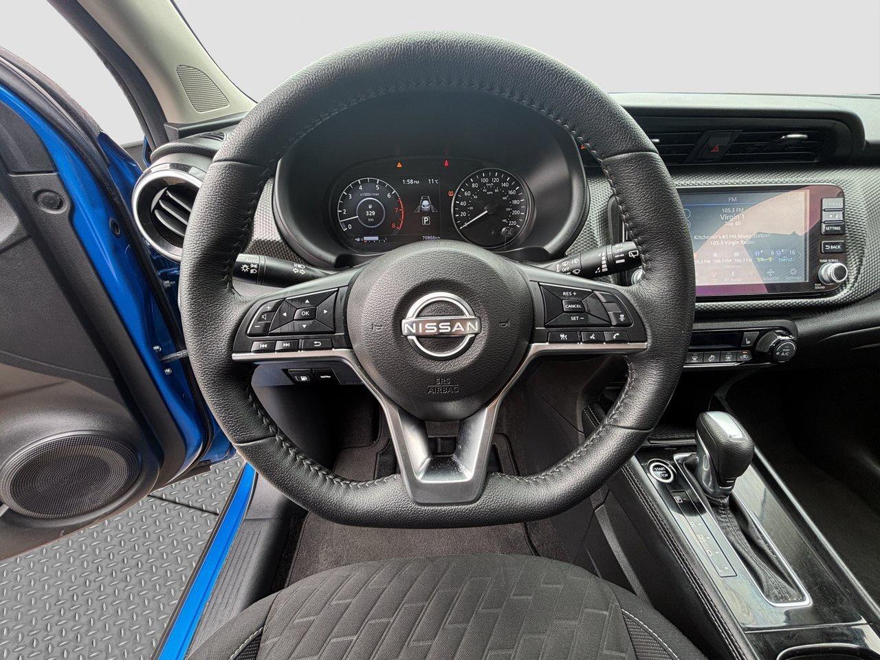 2022 Nissan Kicks SV Photo