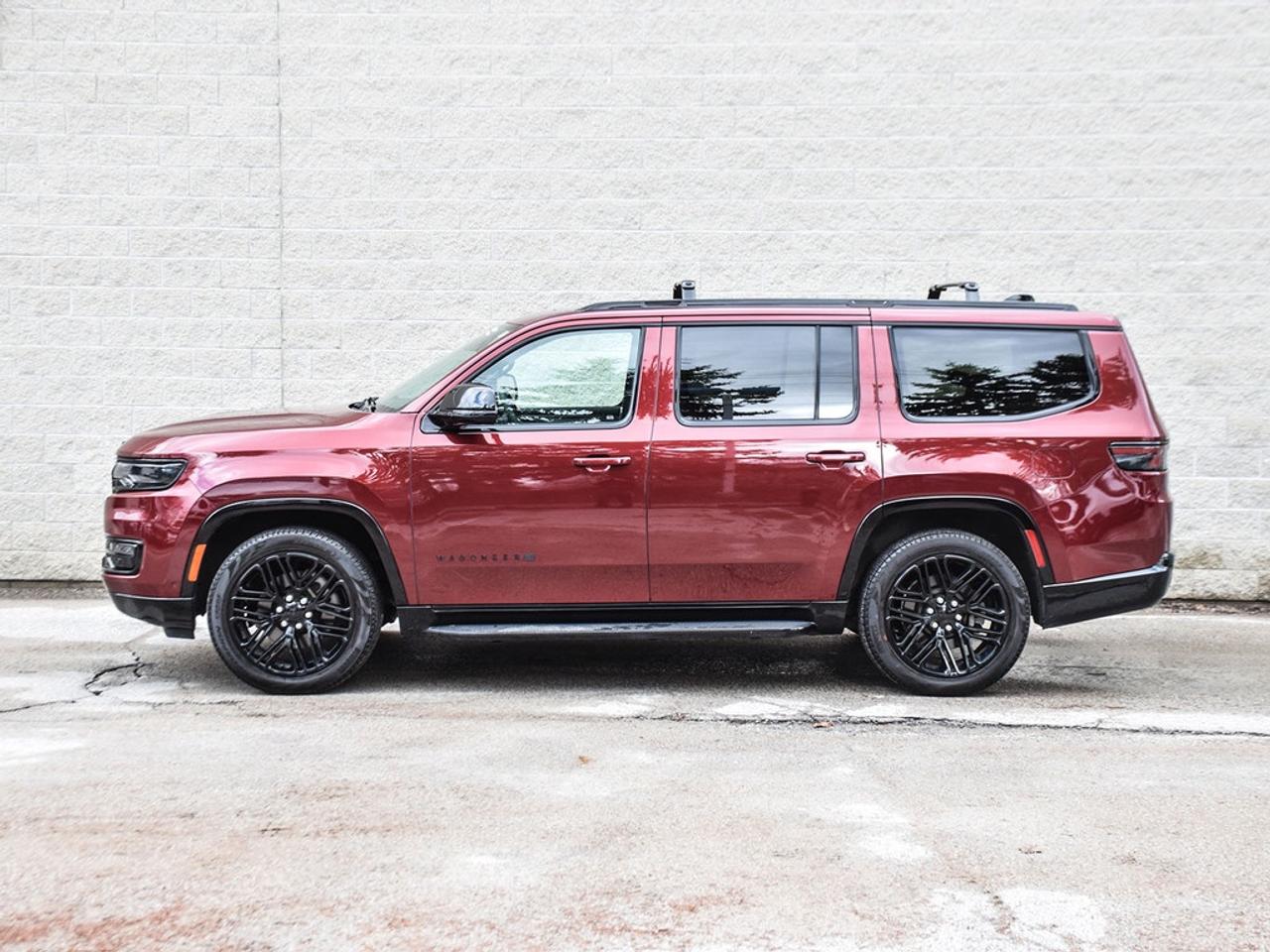 2024 Jeep Wagoneer Series II Carbide 4dr 4x4 Photo2