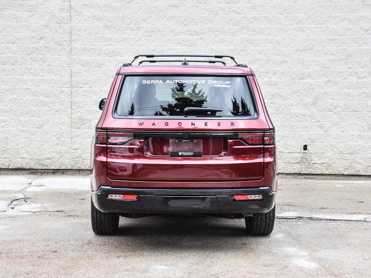 2024 Jeep Wagoneer Series II Carbide 4dr 4x4 Photo