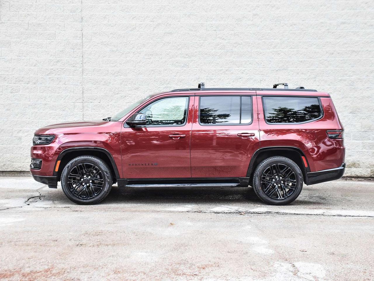 2024 Jeep Wagoneer Series II Carbide 4dr 4x4 Photo