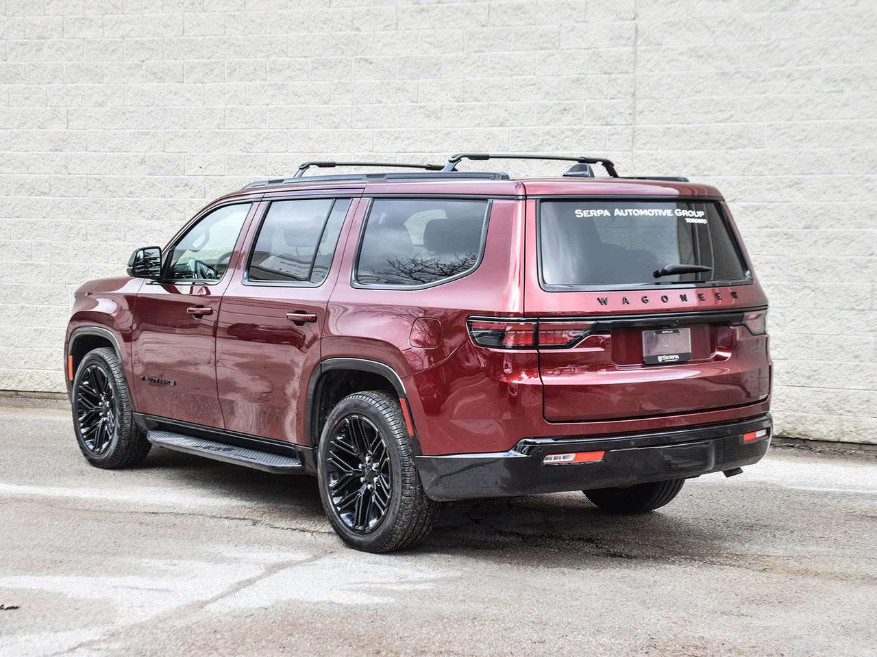 2024 Jeep Wagoneer Series II Carbide 4dr 4x4 Photo