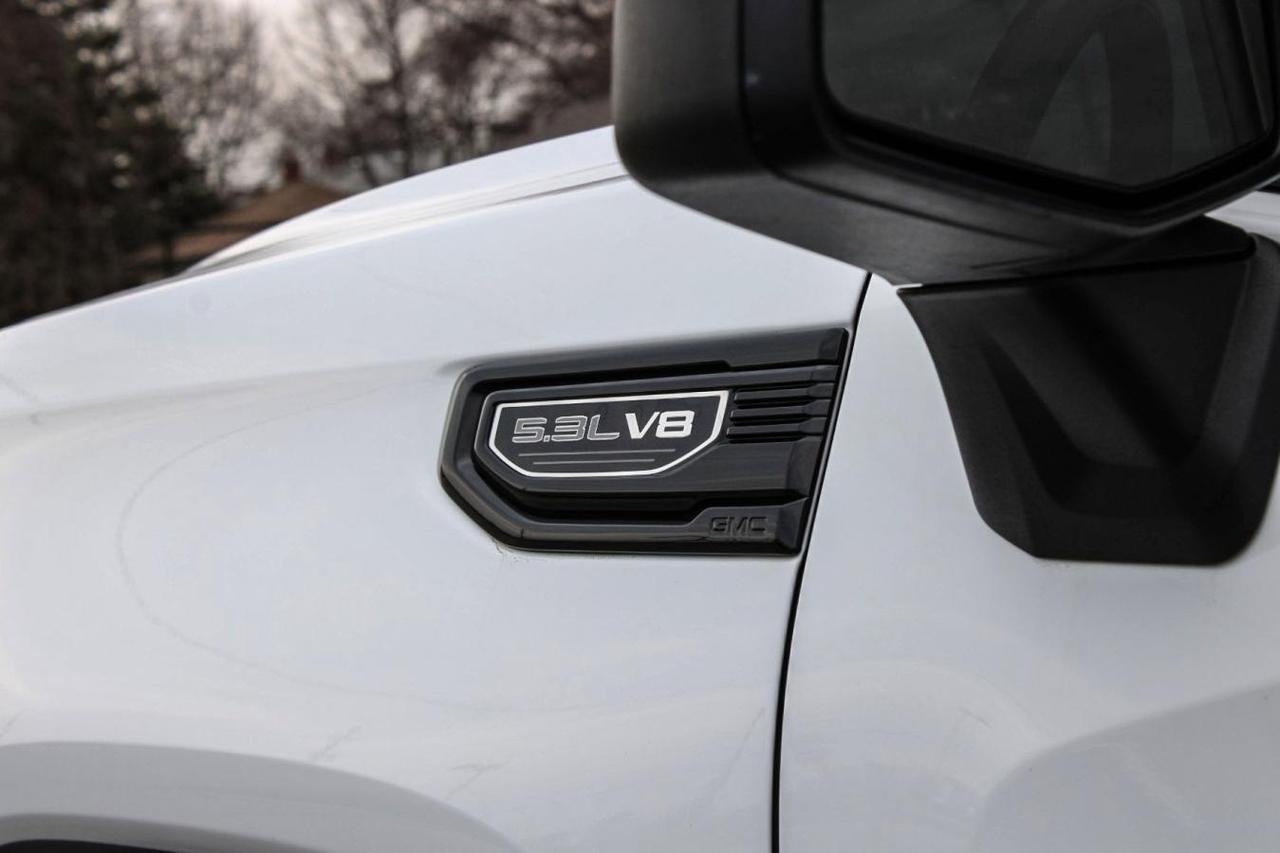 2022 GMC Sierra Limited K1500 Elev Photo