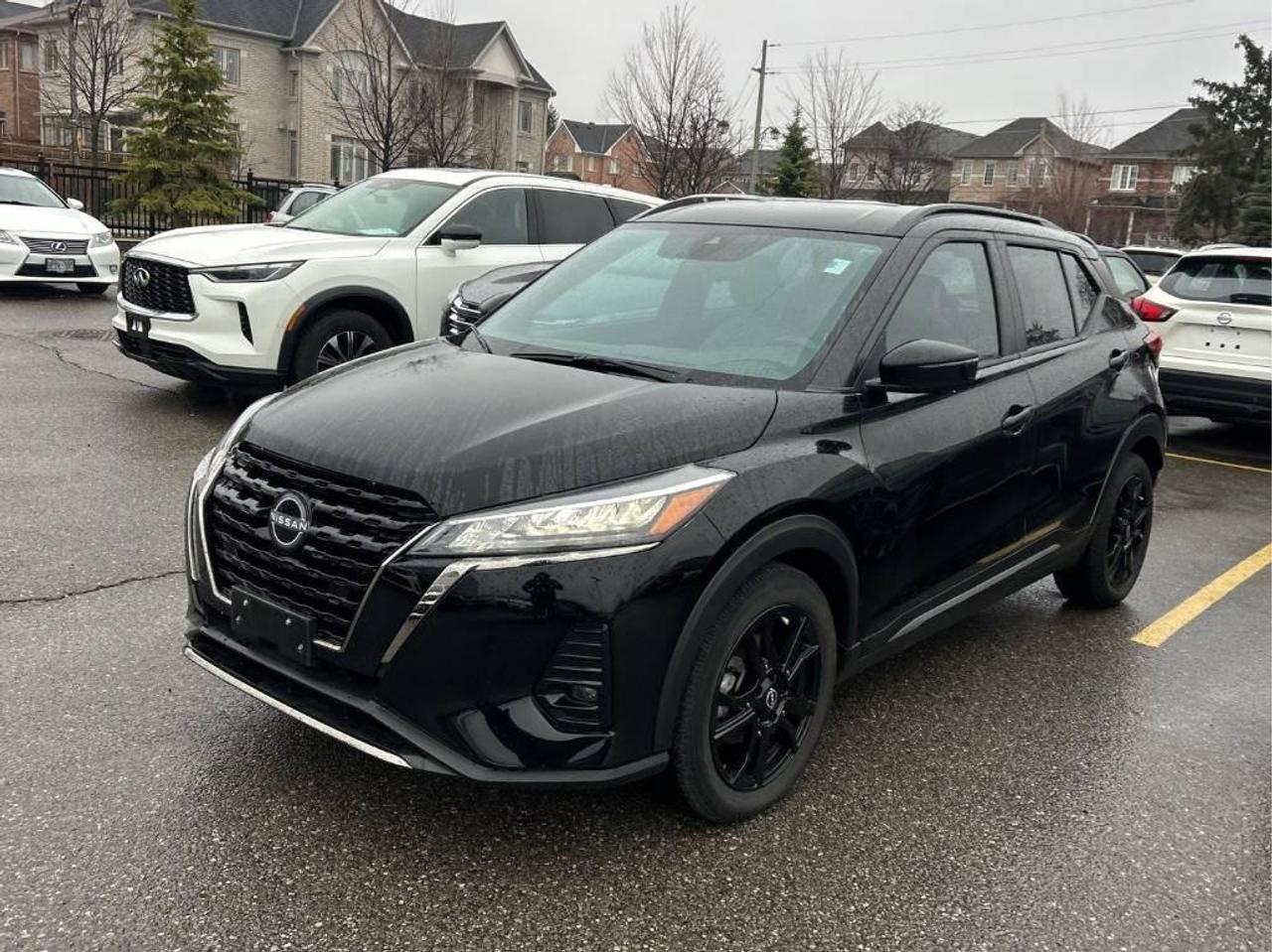 2023 Nissan Kicks SR 4dr Front-Wheel Drive Photo0