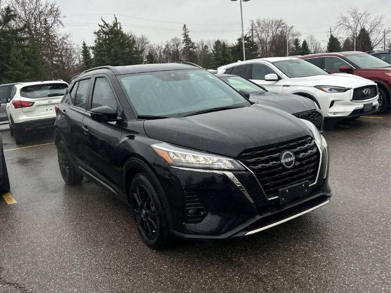 2023 Nissan Kicks SR 4dr Front-Wheel Drive Photo2