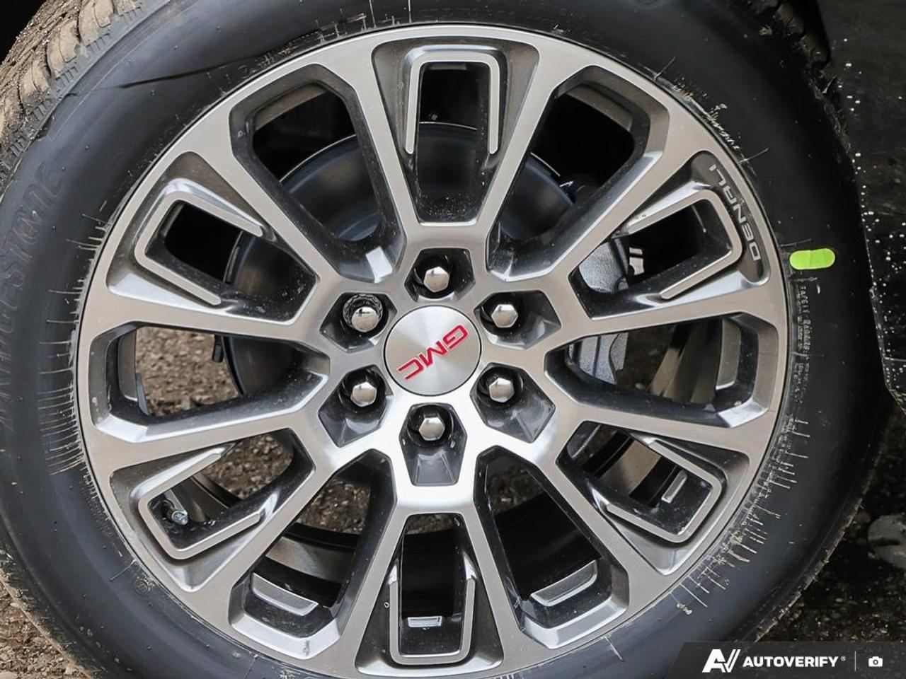 2026 GMC Yukon XL 4WD 4DR DENALI Photo