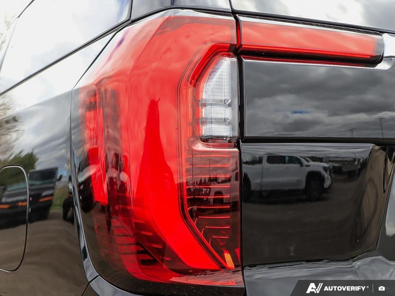 2026 GMC Yukon XL 4WD 4DR DENALI Photo