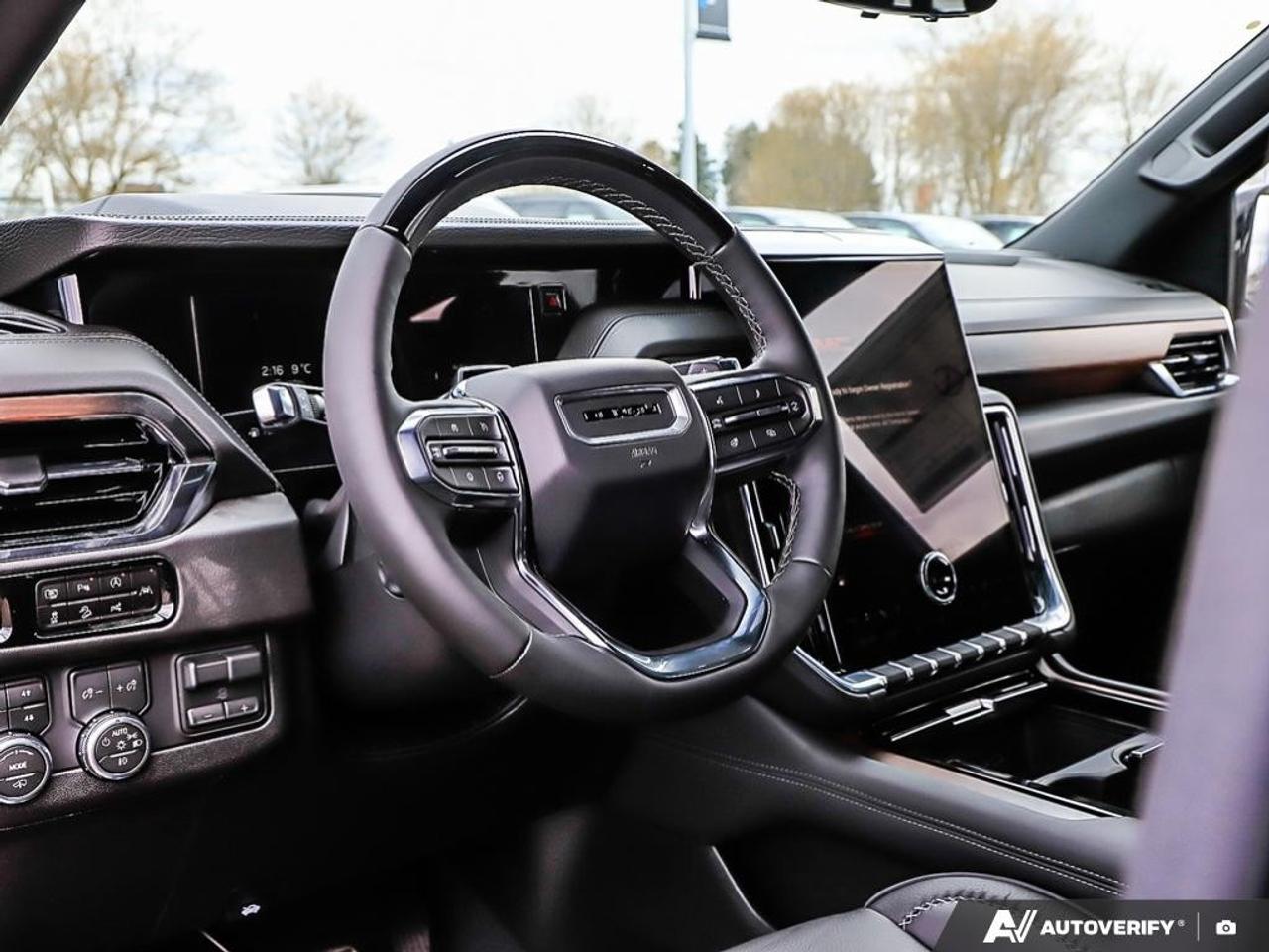 2026 GMC Yukon XL 4WD 4DR DENALI Photo
