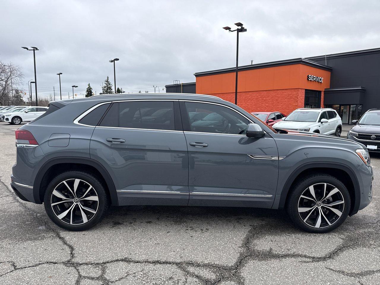 2024 Volkswagen Atlas Cross Sport Execline 2.0 TSI 4MOTION New Tires  Remote Starter Photo