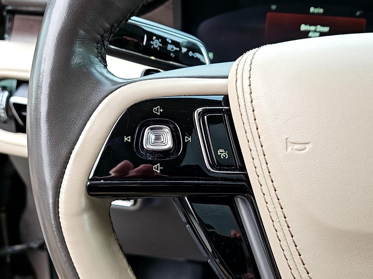 2021 Lincoln Aviator RESERVE   TOW PKG   AWD    CO-PILOT 360+ Photo