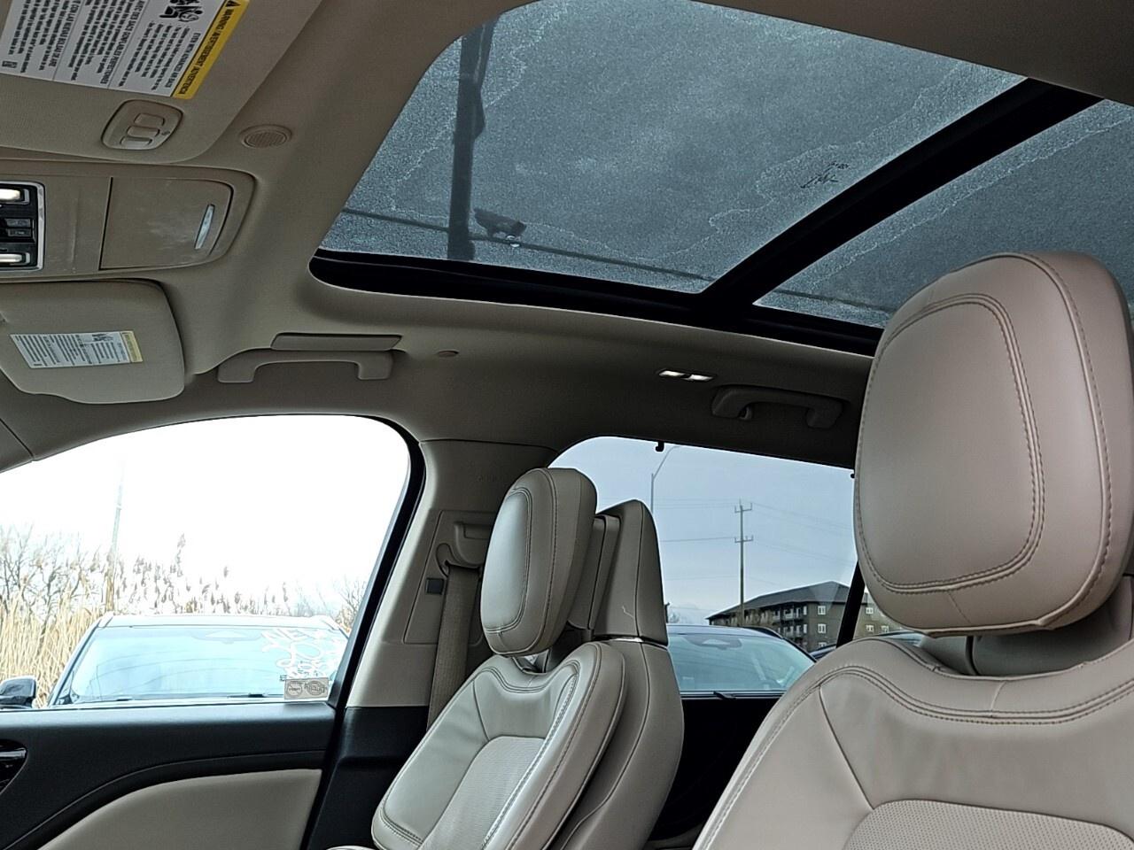 2021 Lincoln Aviator RESERVE   TOW PKG   AWD    CO-PILOT 360+ Photo