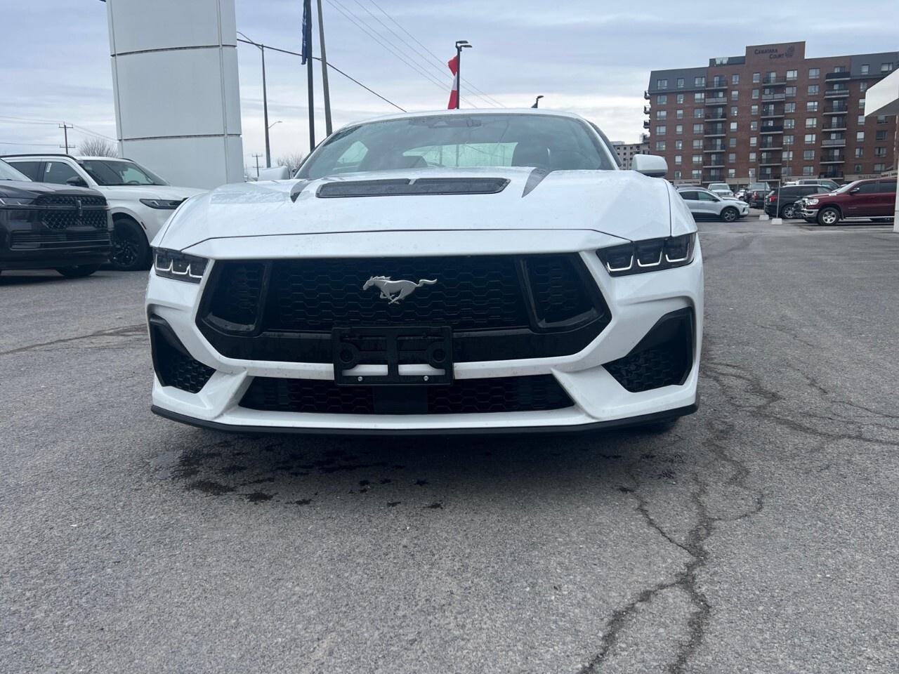 2024 Ford Mustang GT   5L V8   ACTIVE VALVE ASSIST Photo