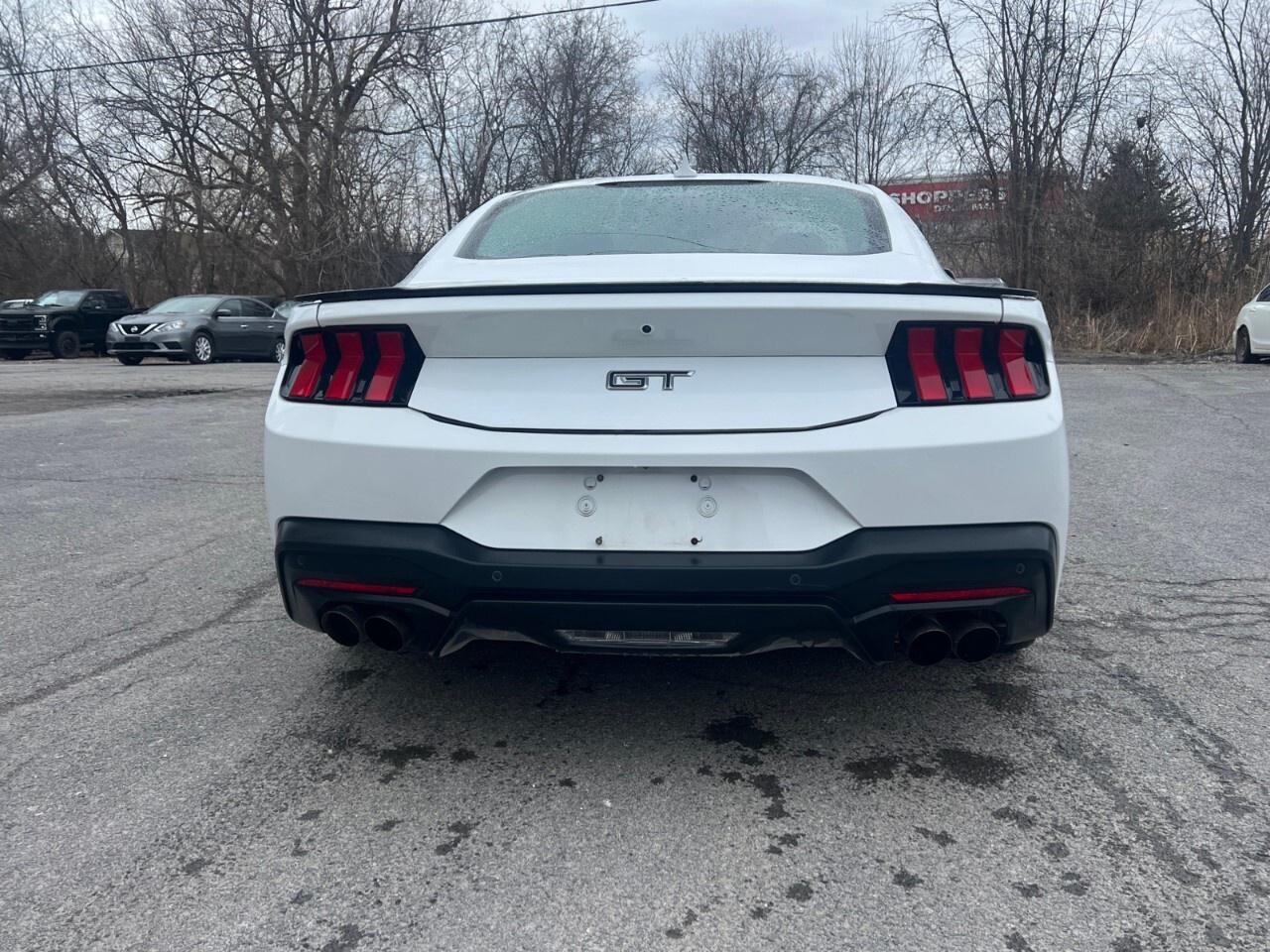 2024 Ford Mustang GT   5L V8   ACTIVE VALVE ASSIST Photo
