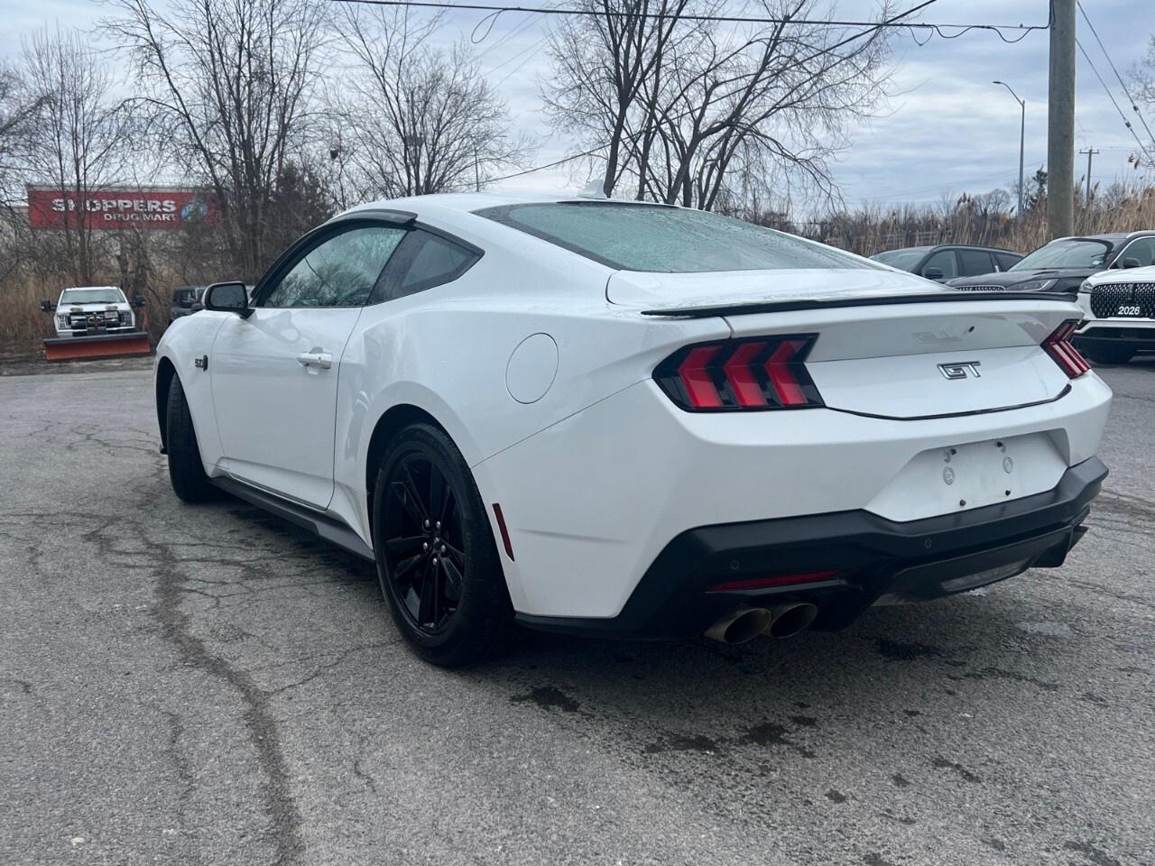 2024 Ford Mustang GT   5L V8   ACTIVE VALVE ASSIST Photo