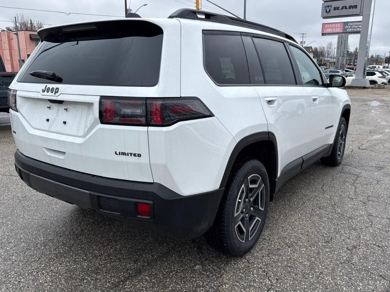 2026 Jeep Cherokee Limited 4X4 Photo