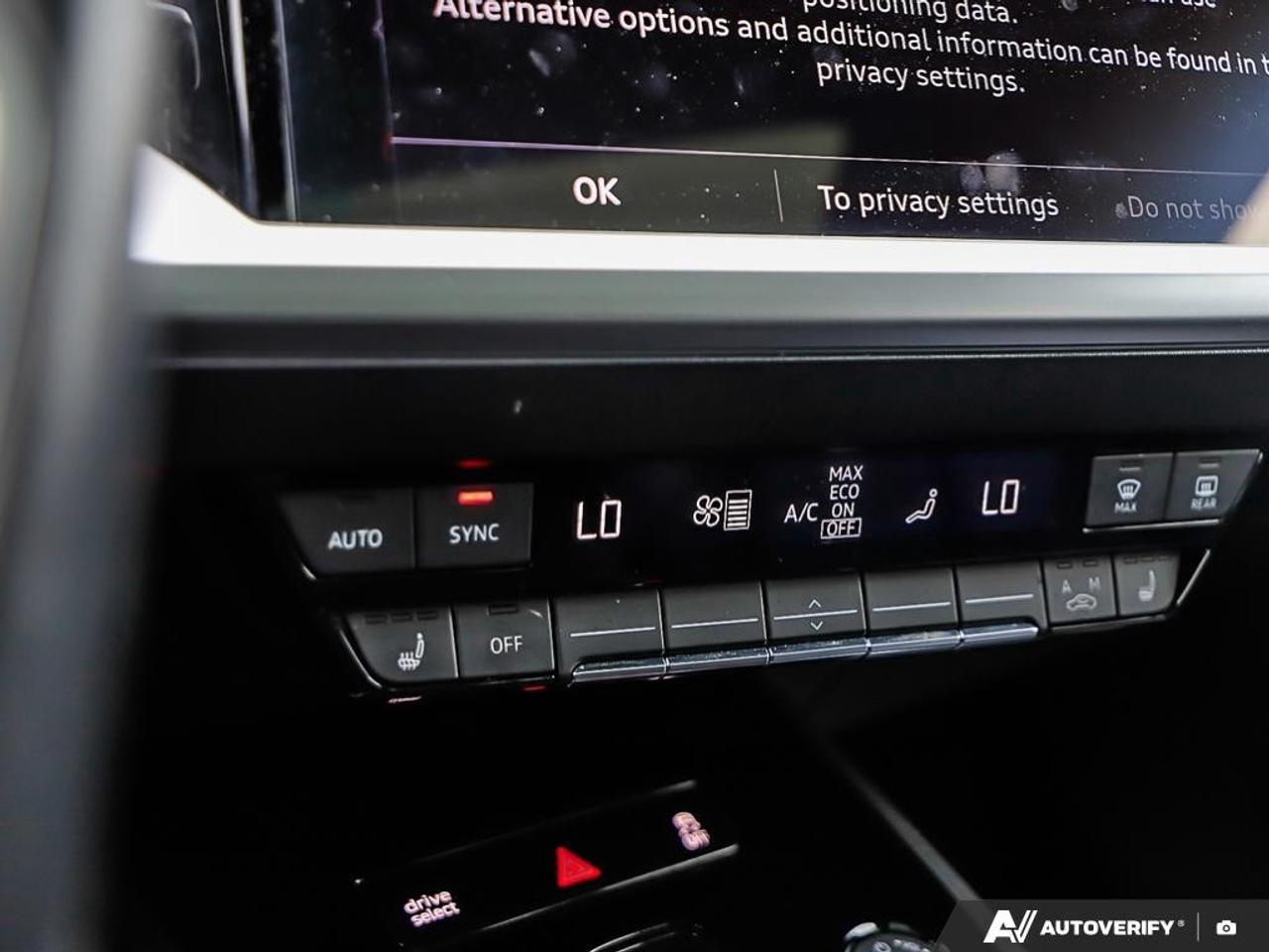 2024 Audi Q4 e-tron 50 quattro Photo