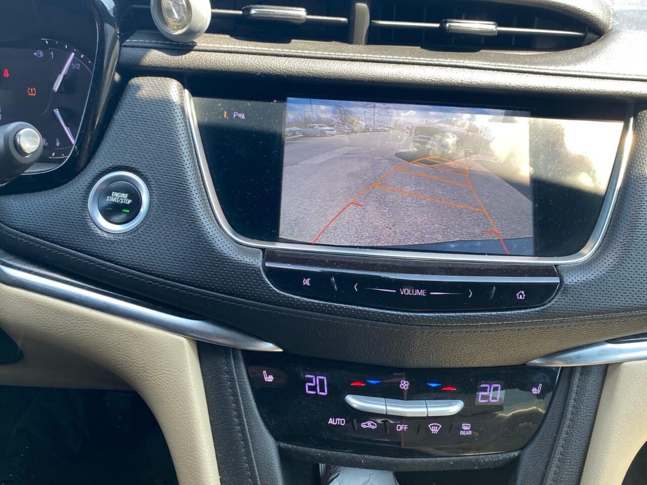 2017 Cadillac XT5 FWD 4dr Photo