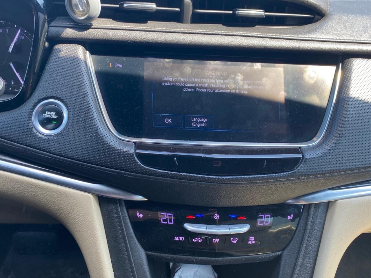2017 Cadillac XT5 FWD 4dr Photo