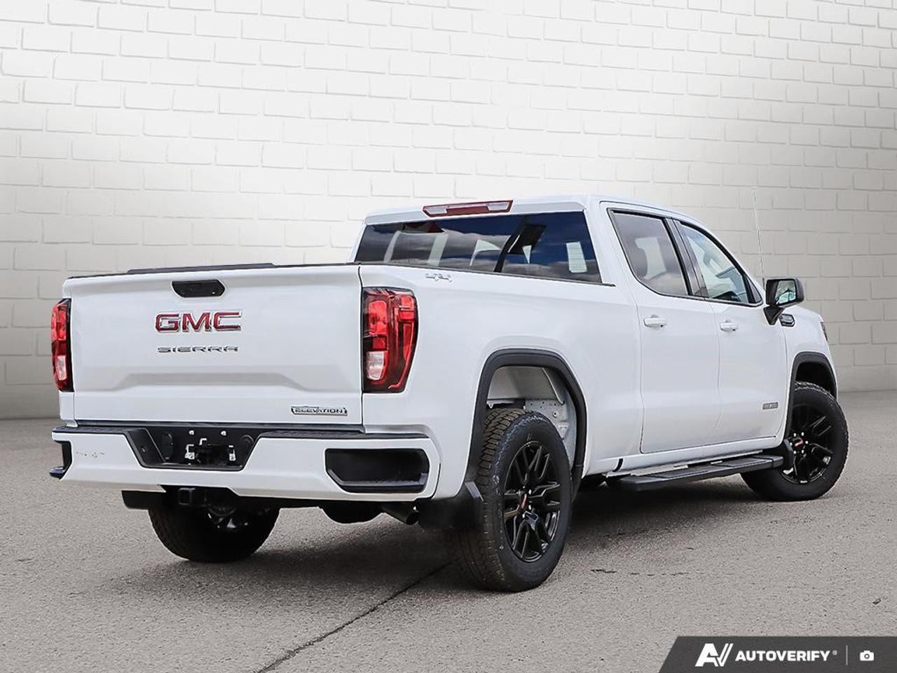 2026 GMC Sierra 1500 Crew Cab Standard Box 4-Wheel Drive Elevation Photo4