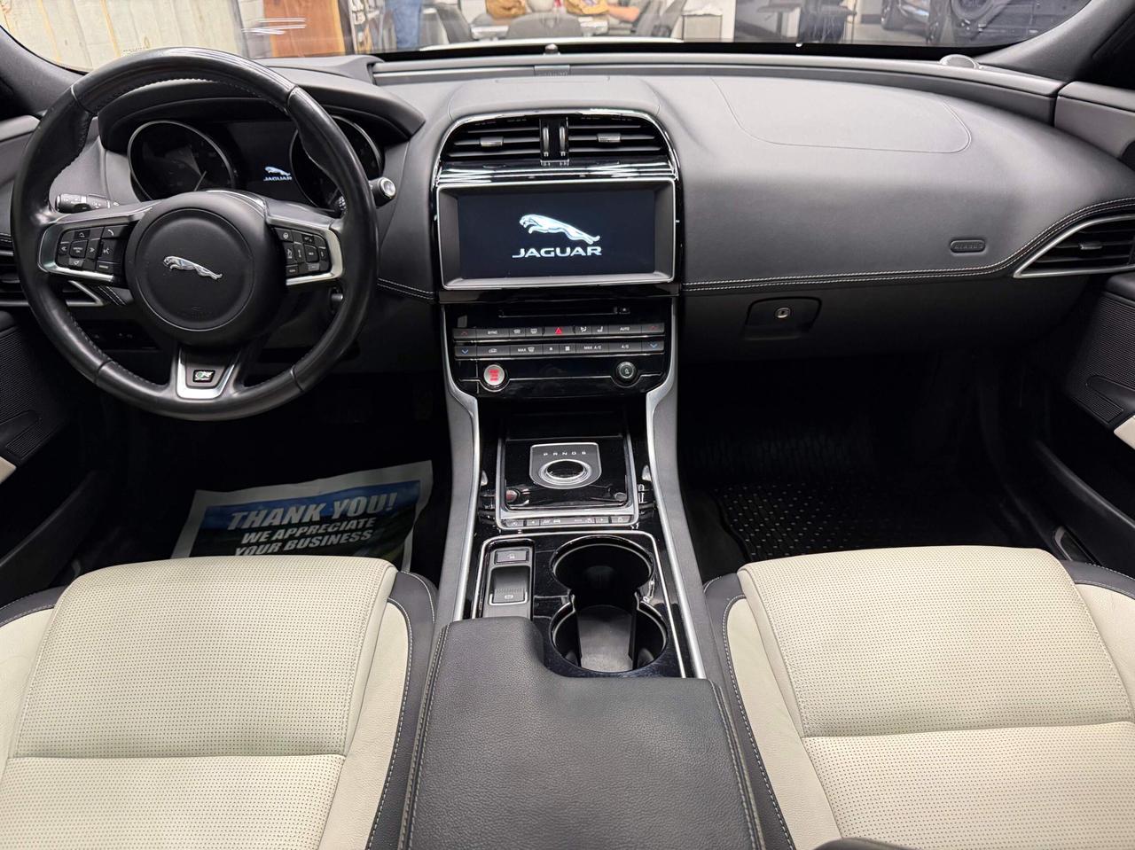 2017 Jaguar XE R-SPORT 3.5T  SUPERCHARGED AWD LOW KMS Photo