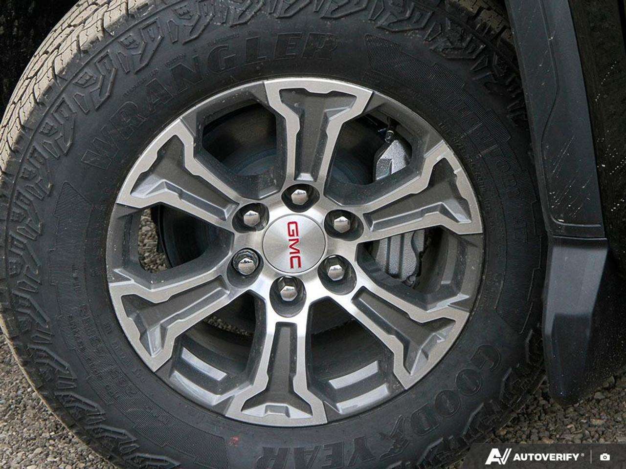 2026 GMC Sierra 1500 Crew Cab Standard Box 4-Wheel Drive SLE Photo