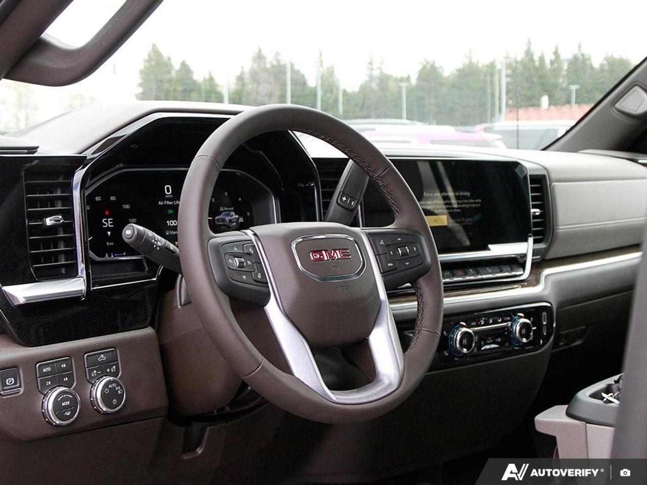 2026 GMC Sierra 1500 Crew Cab Standard Box 4-Wheel Drive SLE Photo
