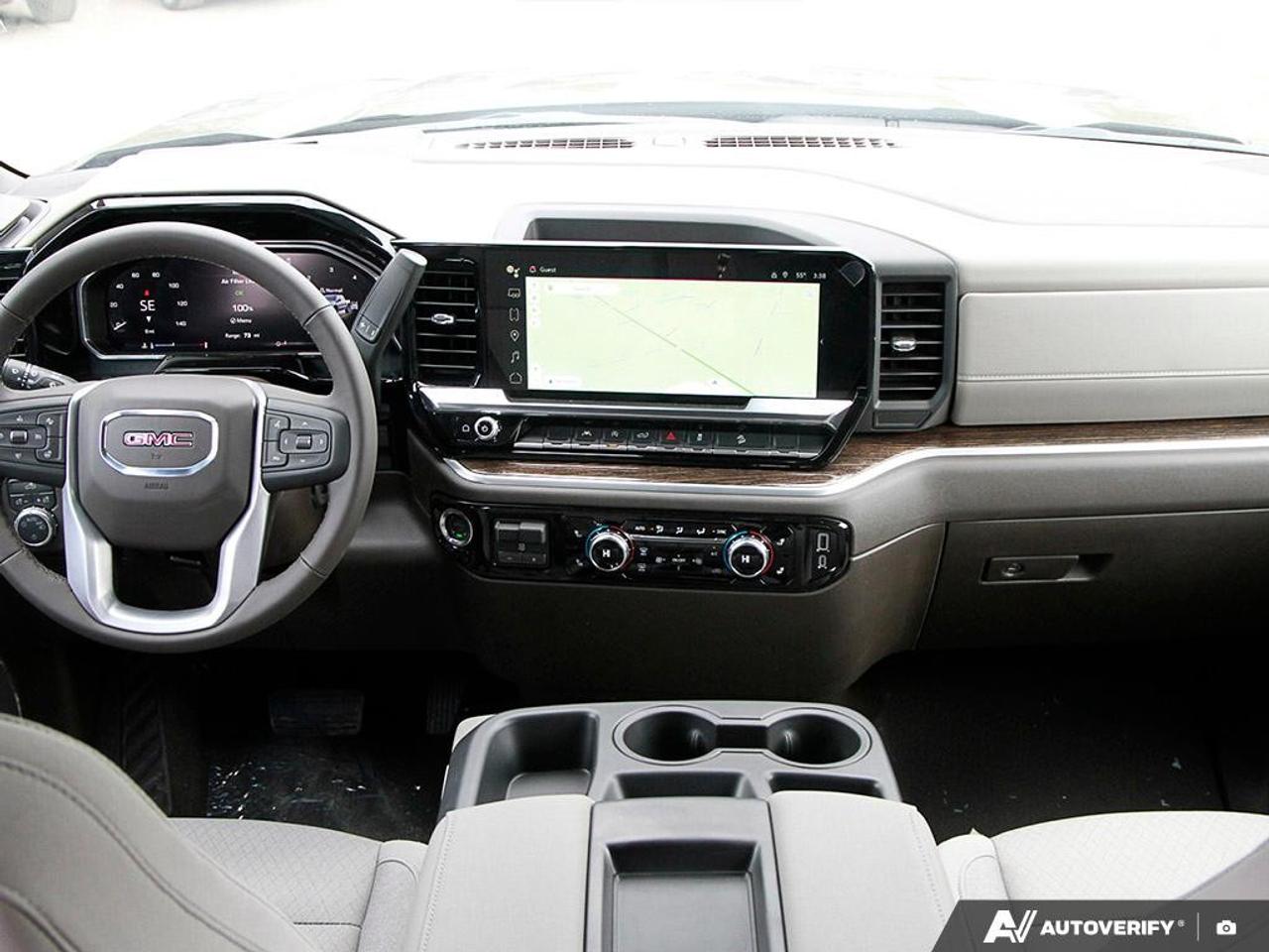2026 GMC Sierra 1500 Crew Cab Standard Box 4-Wheel Drive SLE Photo