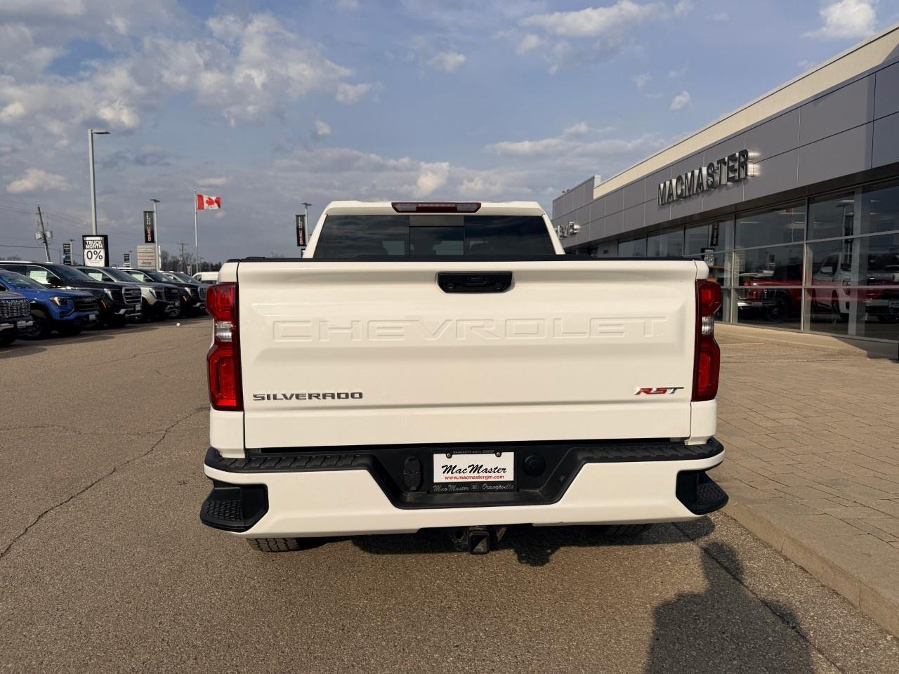 2022 Chevrolet Silverado 1500 Crew Cab Short Box 4-Wheel Drive RST Photo