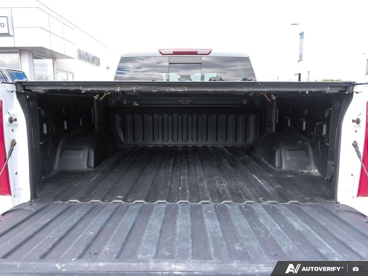 2022 Chevrolet Silverado 1500 Crew Cab Short Box 4-Wheel Drive RST Photo