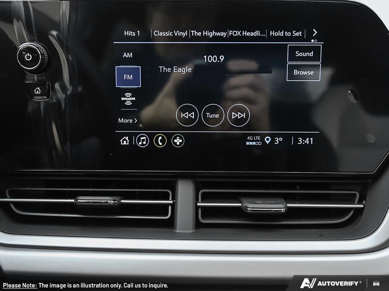 2026 Chevrolet Trax 1RS 4dr Front-Wheel Drive Photo