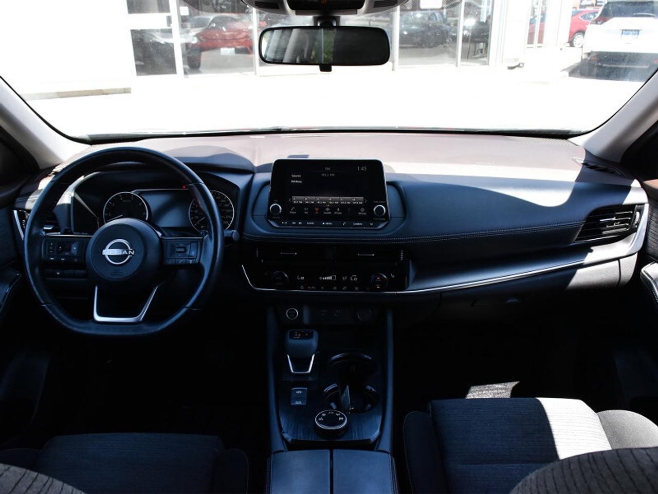 2022 Nissan Rogue SV   Roof   Adaptive Cruise   Remote Start   Heate Photo