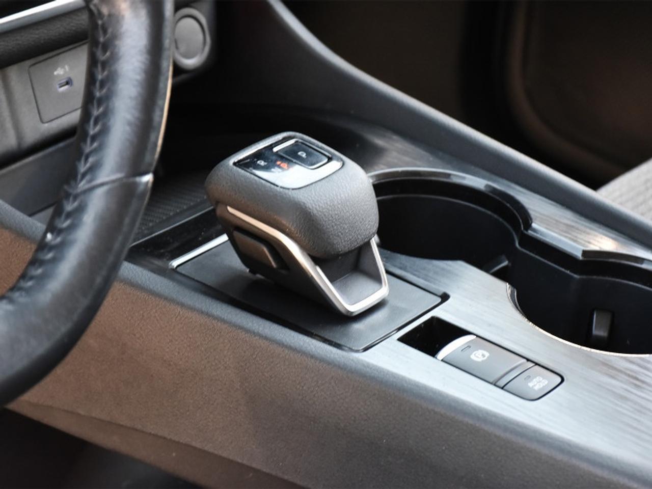2022 Nissan Rogue SV   Roof   Adaptive Cruise   Remote Start   Heate Photo