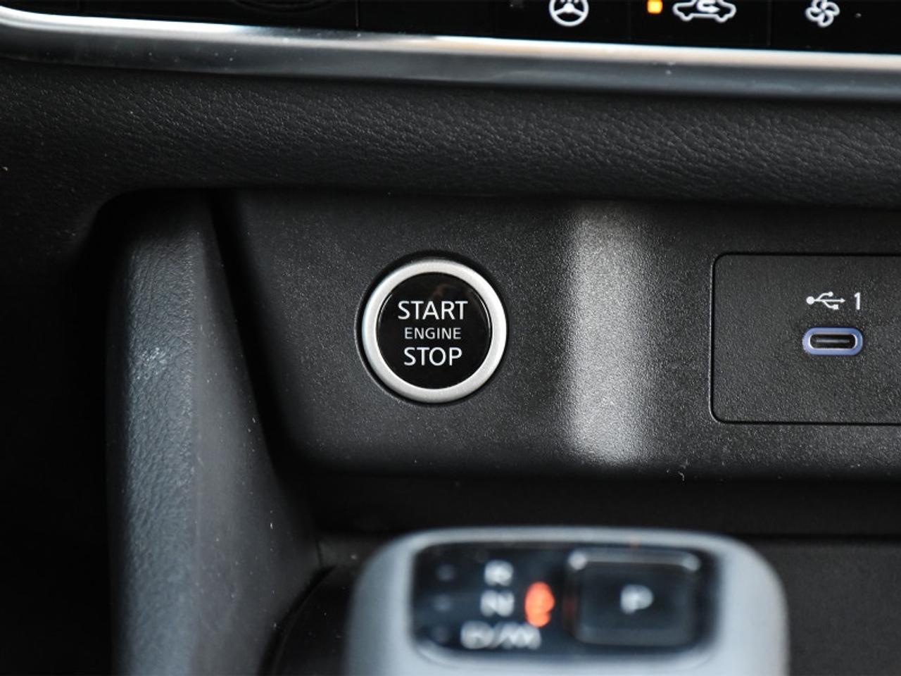 2022 Nissan Rogue SV   Roof   Adaptive Cruise   Remote Start   Heate Photo