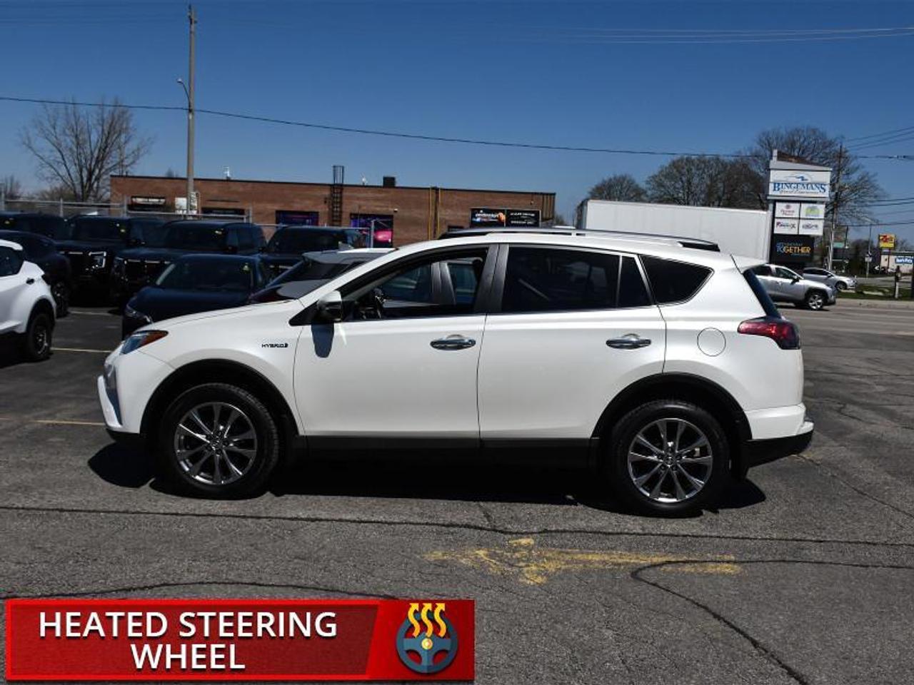2018 Toyota RAV4 AWD Hybrid Limited   Leather   Roof   Navi   Rear Photo