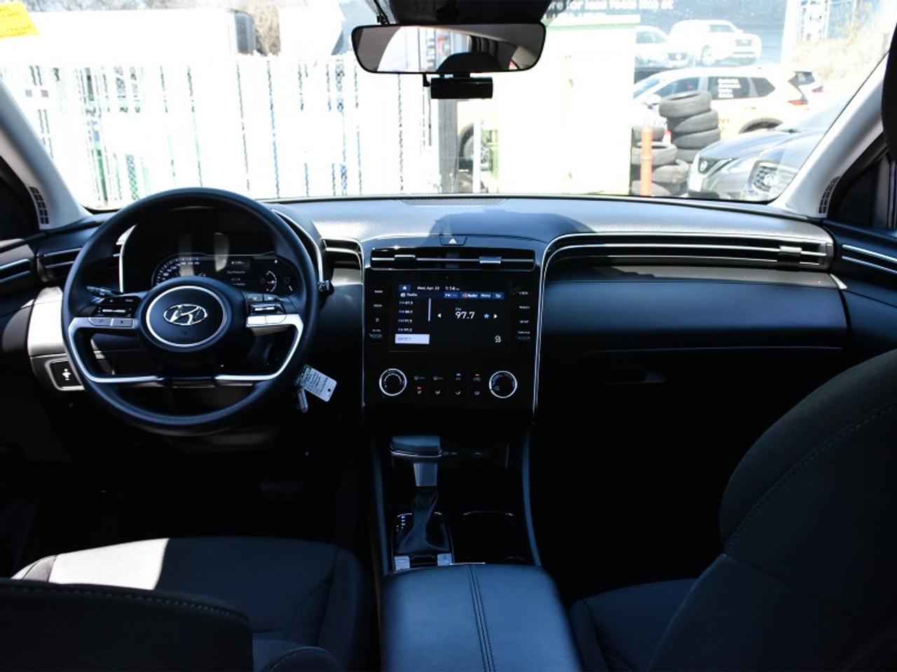 2022 Hyundai Tucson Essential AWD   Heated Seats   CarPlay   Android A Photo