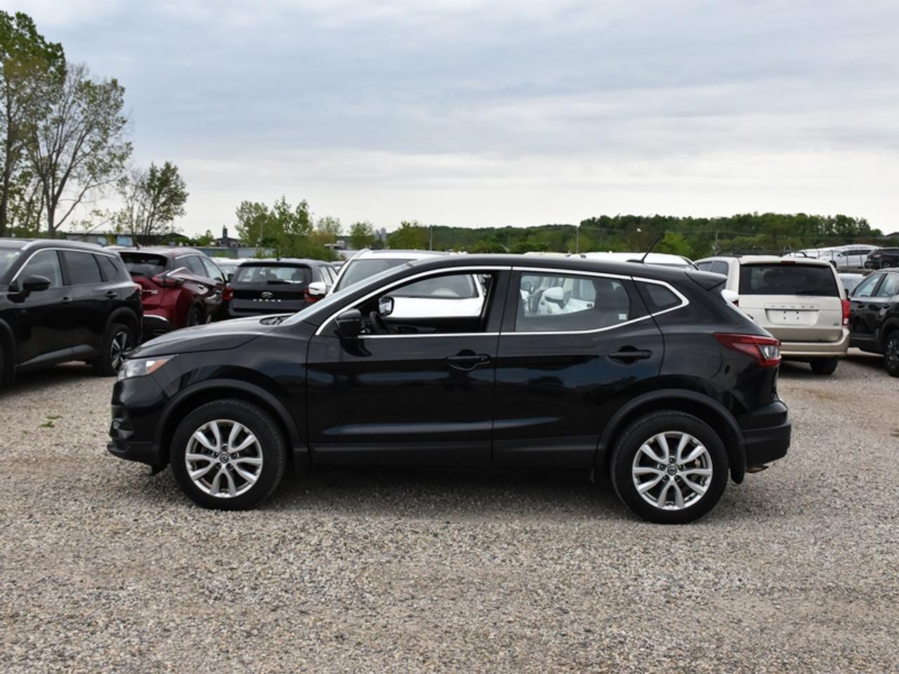 2023 Nissan Qashqai S   Heated Seats   Rear Camera   CarPlay   Android Photo