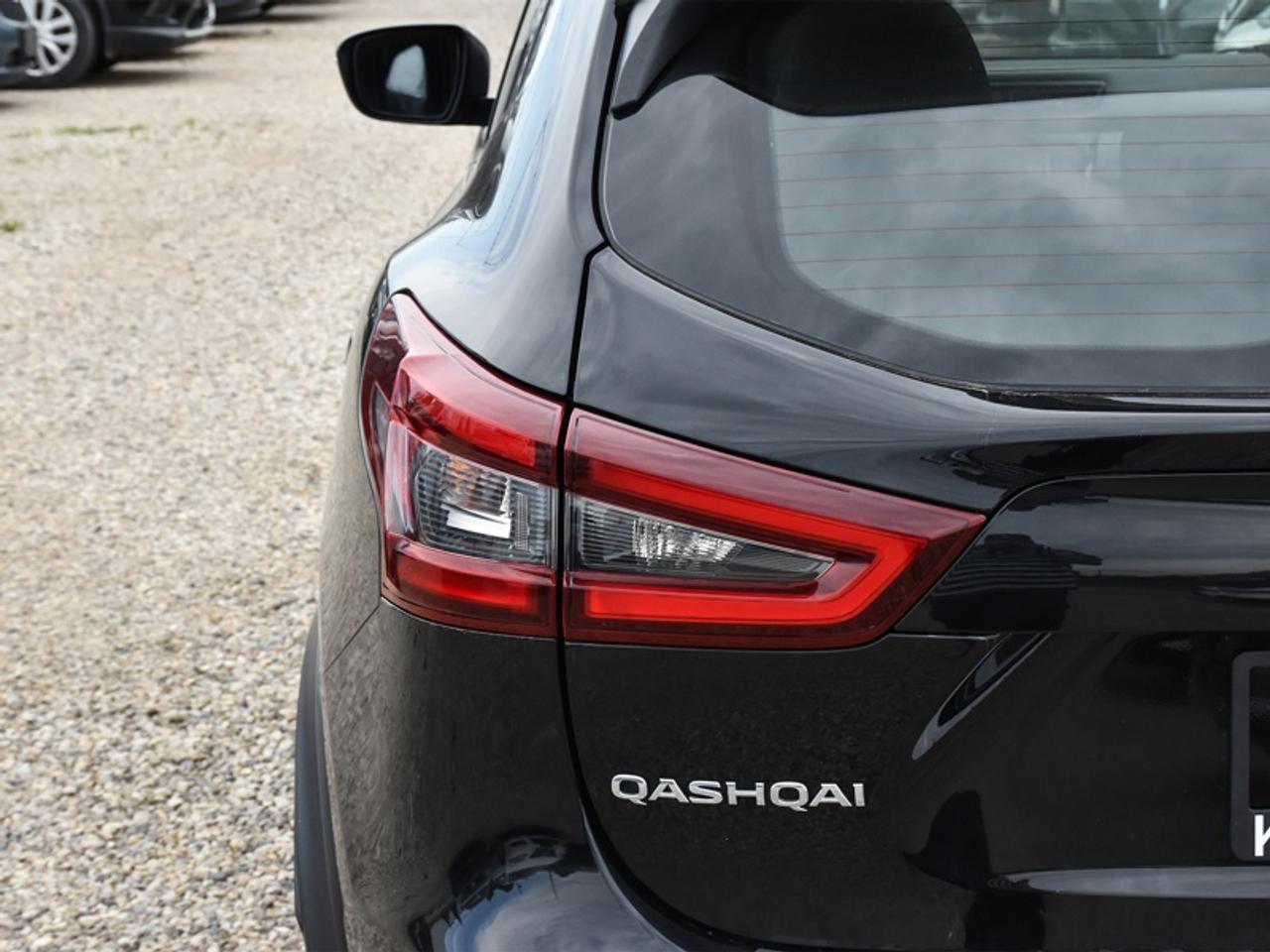 2023 Nissan Qashqai S   Heated Seats   Rear Camera   CarPlay   Android Photo