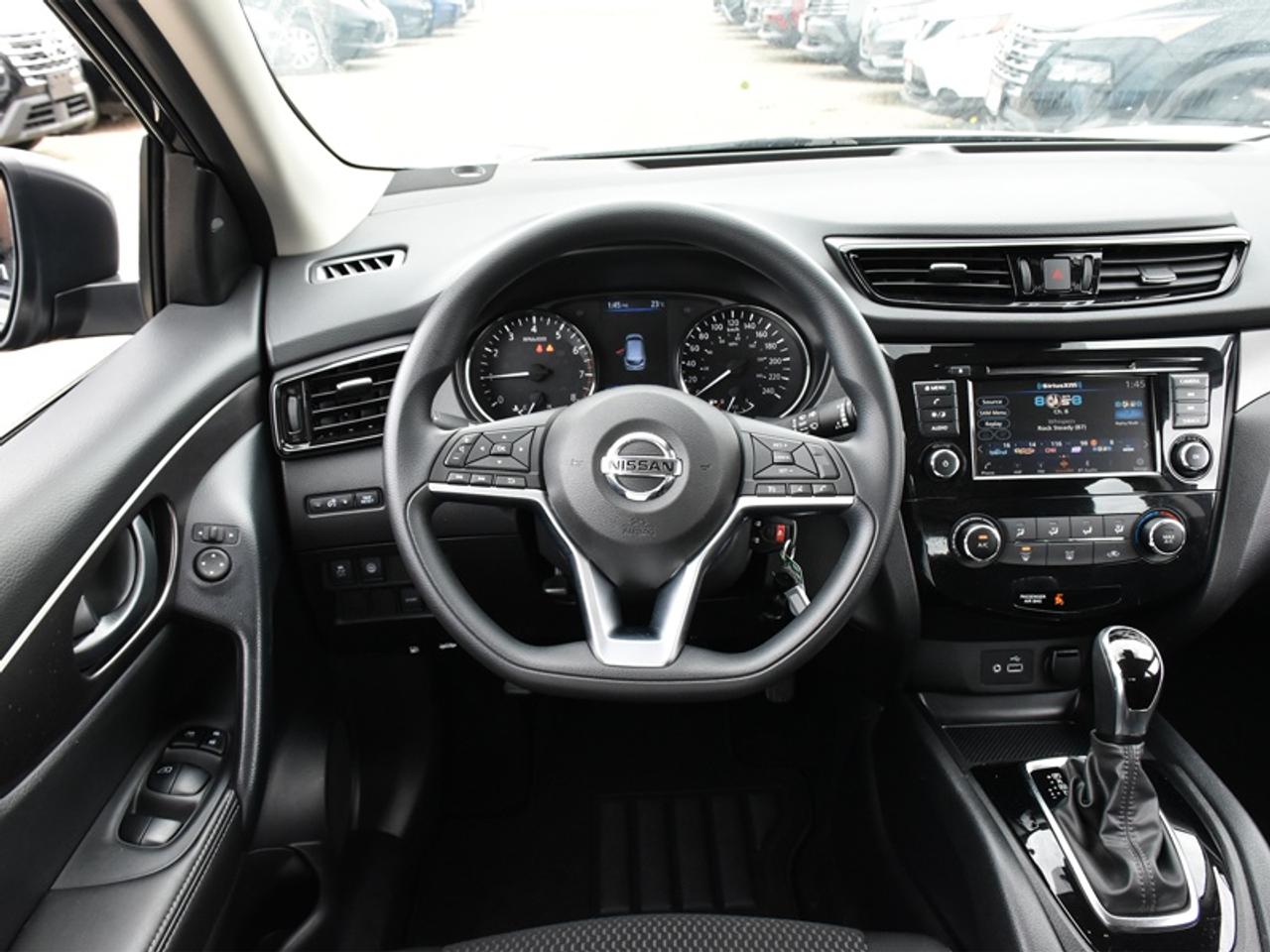 2023 Nissan Qashqai S   Heated Seats   Rear Camera   CarPlay   Android Photo