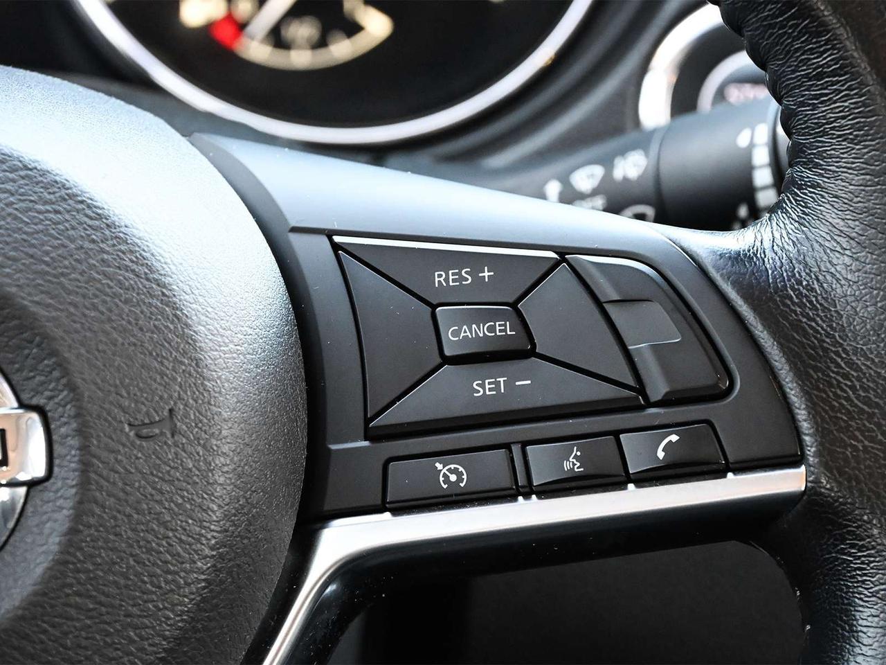 2019 Nissan Qashqai SV ~Heated Seats + Wheel ~Sunroof ~Blind Spot ~Cam Photo