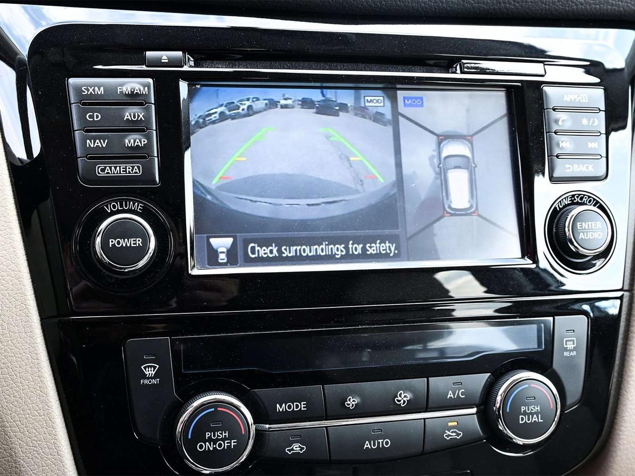 2014 Nissan Rogue SL AWD ~Nav ~Heated Leather ~Moonroof ~Camera Photo