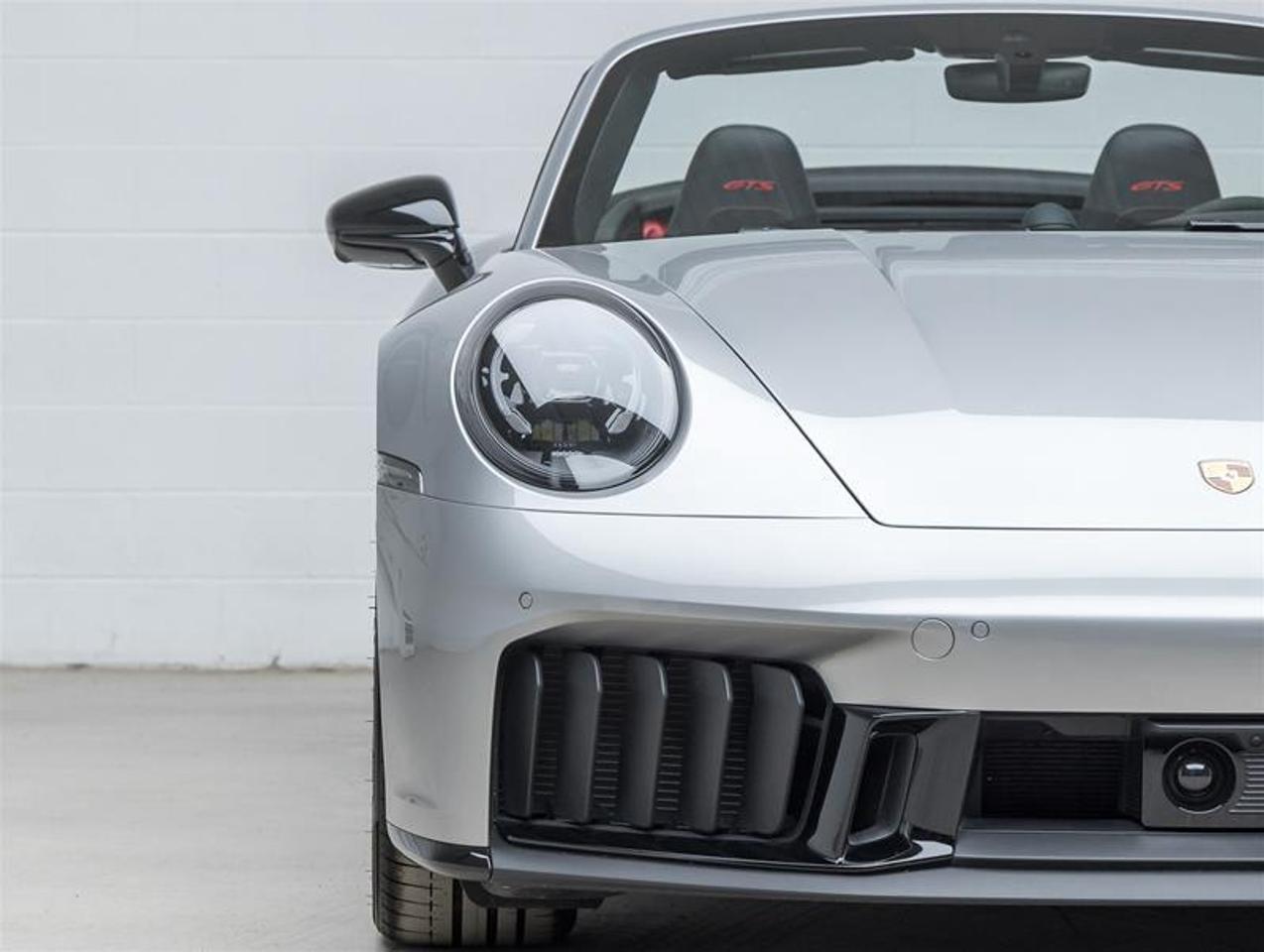 2025 Porsche 911  Photo