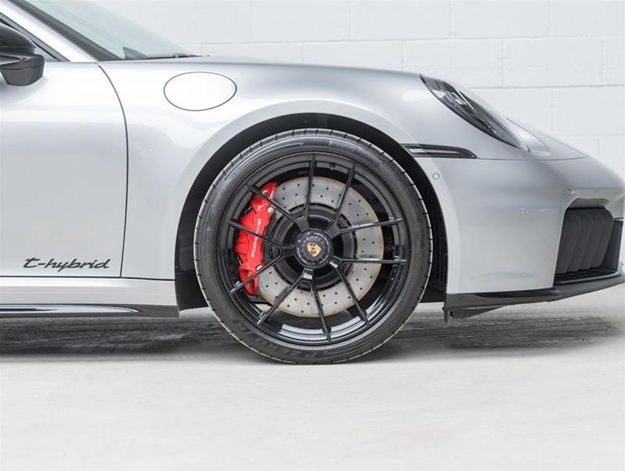 2025 Porsche 911  Photo