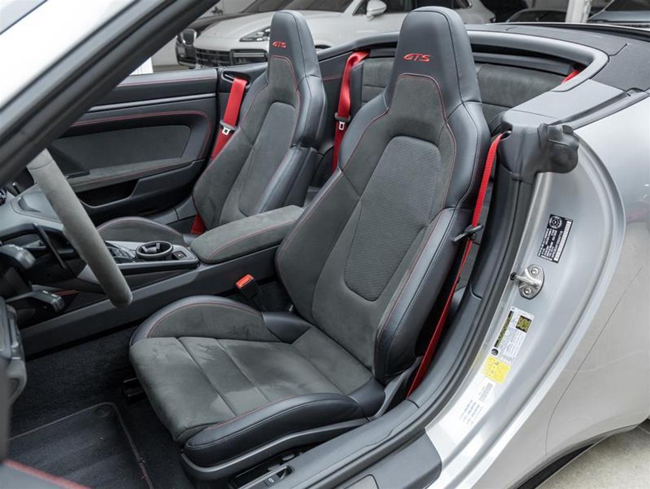 2025 Porsche 911  Photo