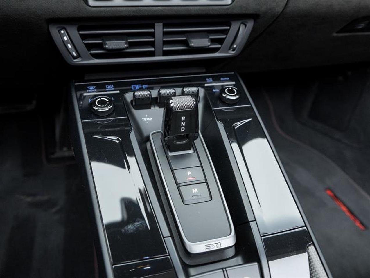 2025 Porsche 911  Photo
