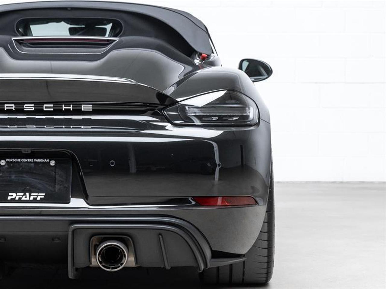 2024 Porsche 718 Spyder  Photo