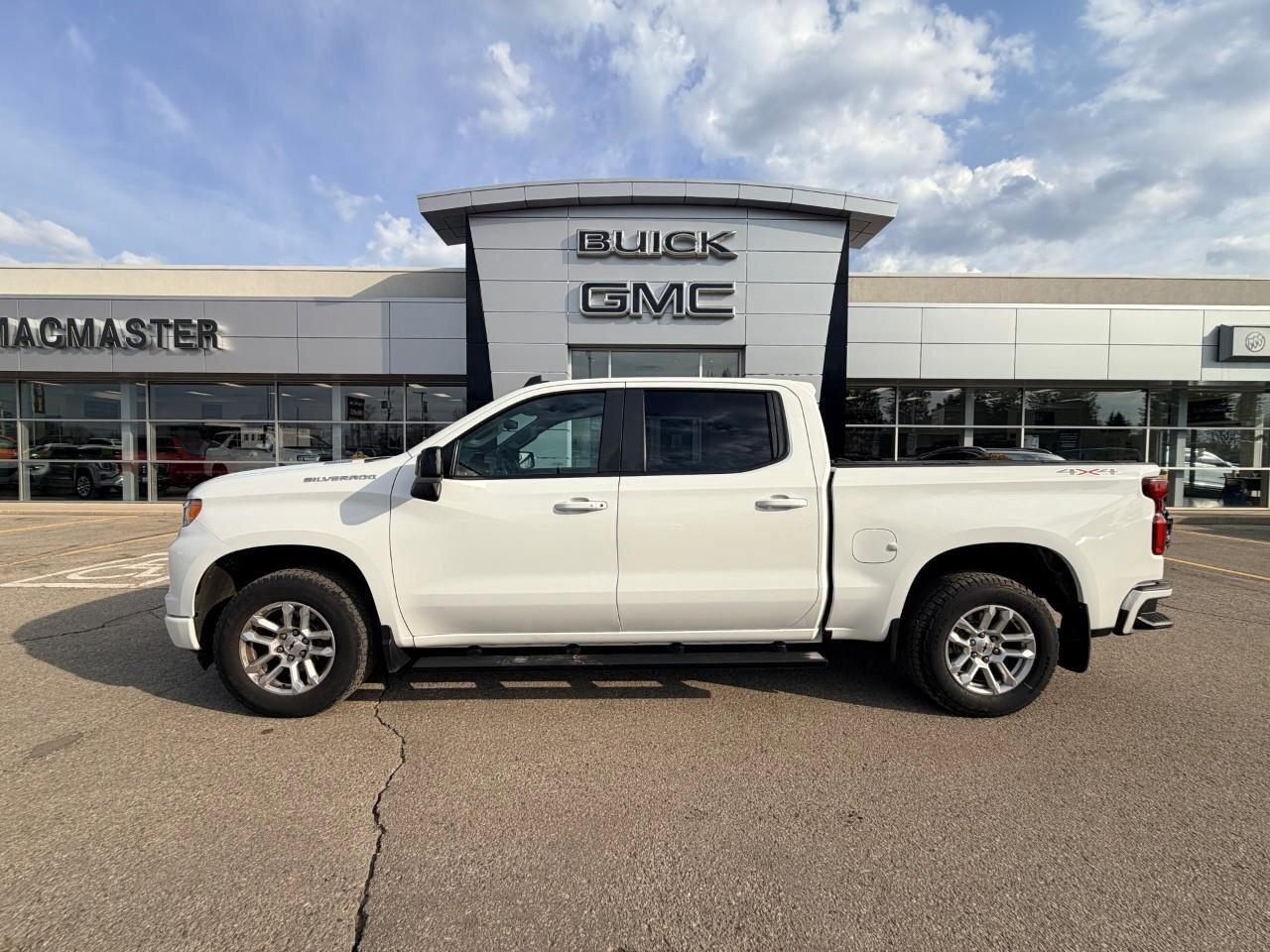 2022 Chevrolet Silverado 1500 RSTRST, 3.0L DURAMAX DIESEL, 4X4, ALLOYS, CLOTH, C Photo