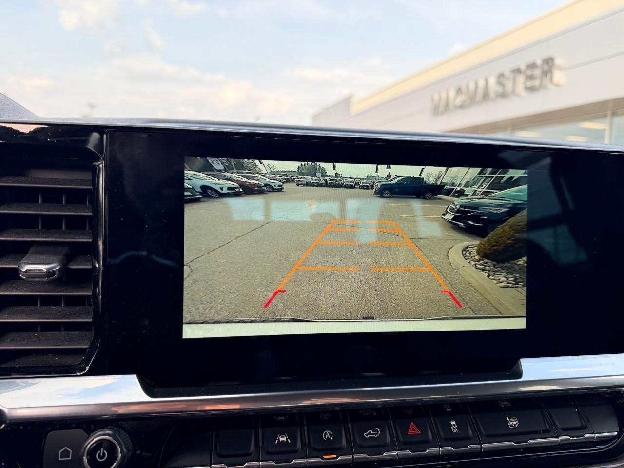 2022 Chevrolet Silverado 1500 RSTRST, 3.0L DURAMAX DIESEL, 4X4, ALLOYS, CLOTH, C Photo