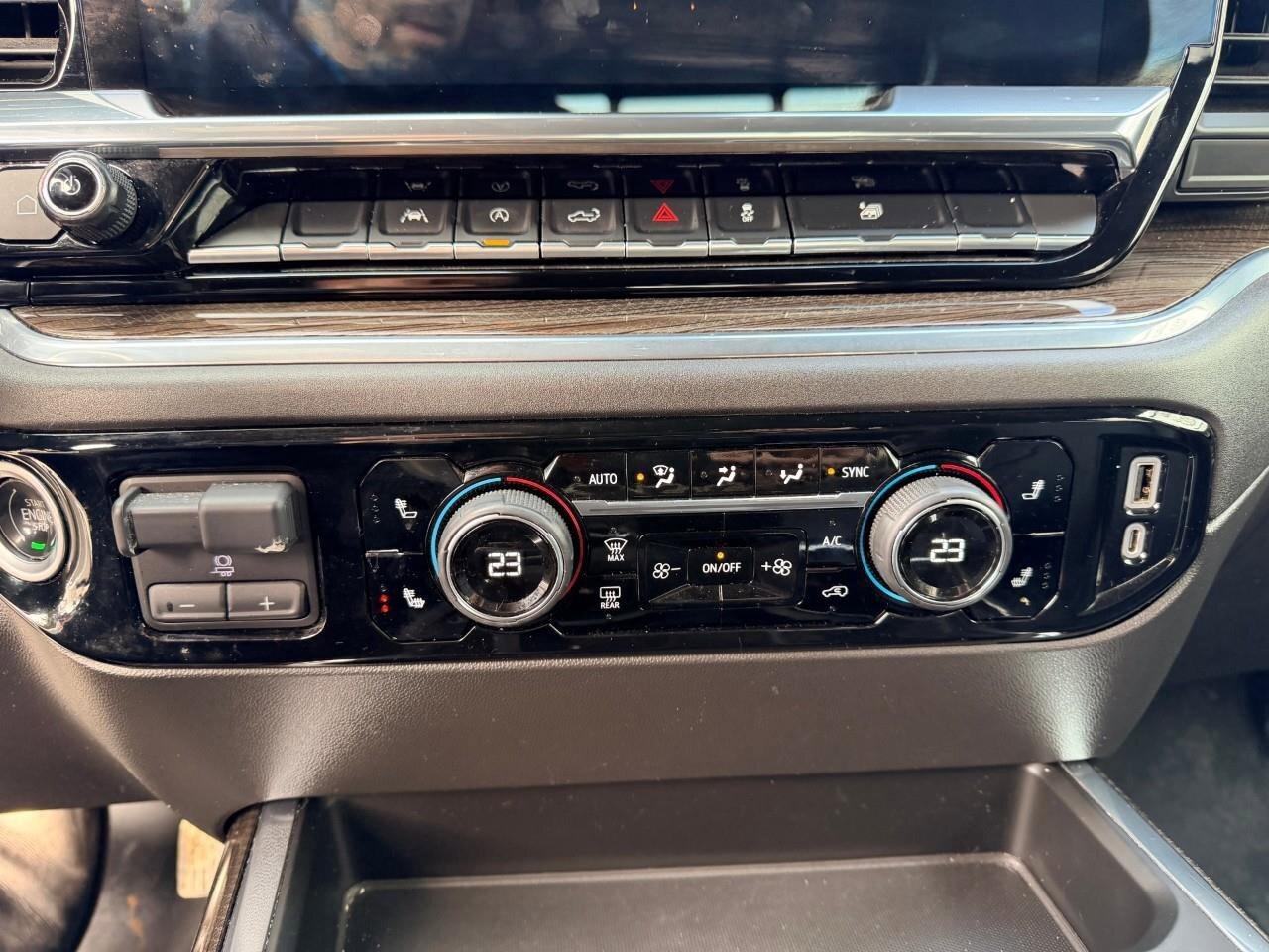 2022 Chevrolet Silverado 1500 RSTRST, 3.0L DURAMAX DIESEL, 4X4, ALLOYS, CLOTH, C Photo