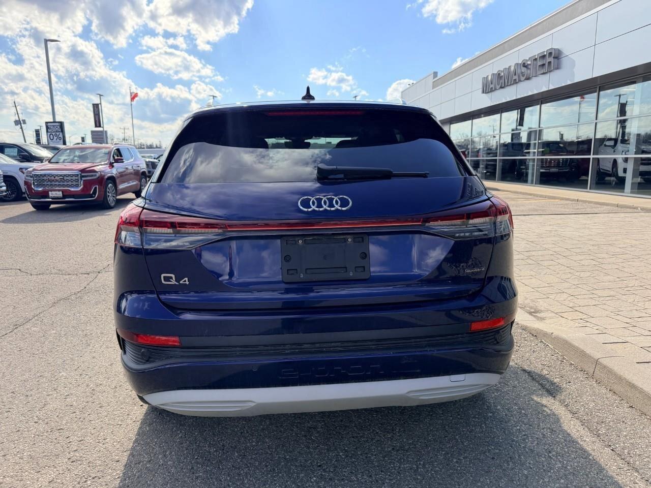 2024 Audi Q4 e-tron 50EV, E-TRON, ALLOYS, AWD, NAV, LEATHER, 1-OWNER, Photo4